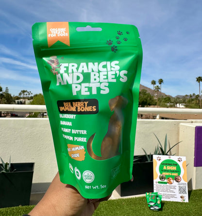 Bee Berry Immunity Bones – Plant-Based Dog Treats